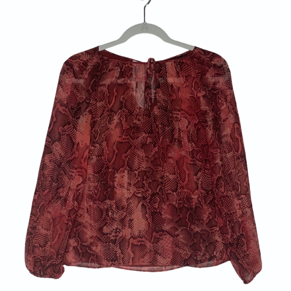 White House Black Market Blouse 00P animal print